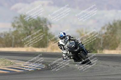 media/Nov-16-2025-Race Pace (Sun) [[8c5fa54630]]/Verified Riders/2-Turn 7 (945am)/